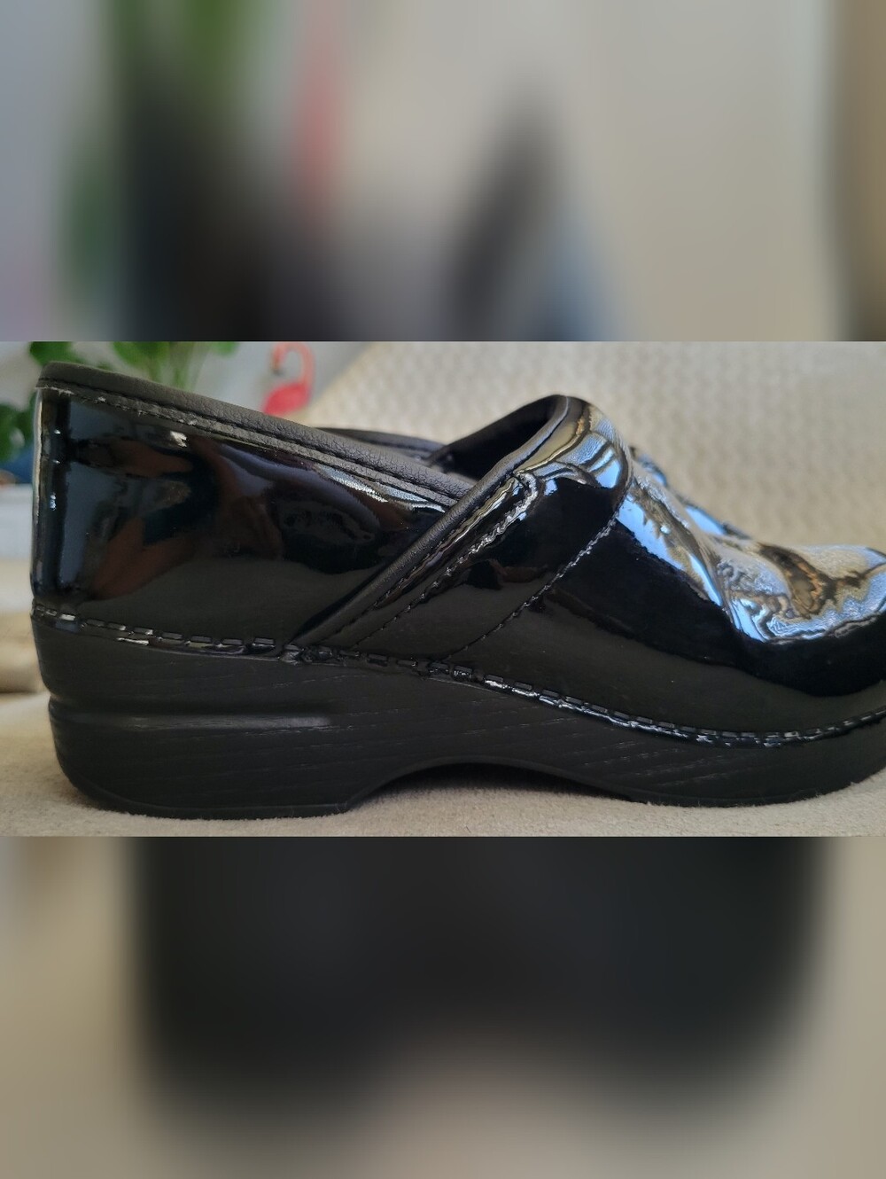 Dansko Black Patent Leather Shiny Non Slip Clog